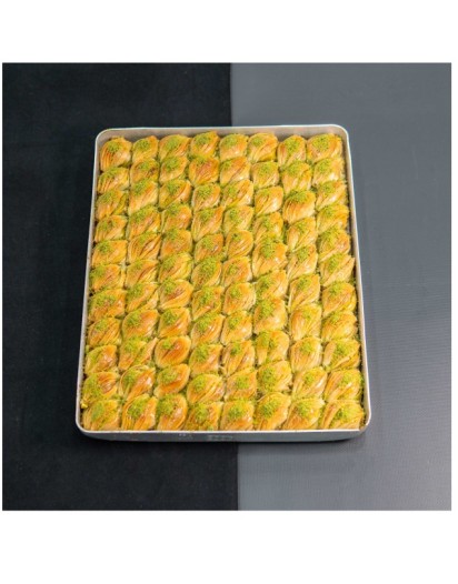 Tepsi Fıstıklı Kaymaklı Midye Baklava