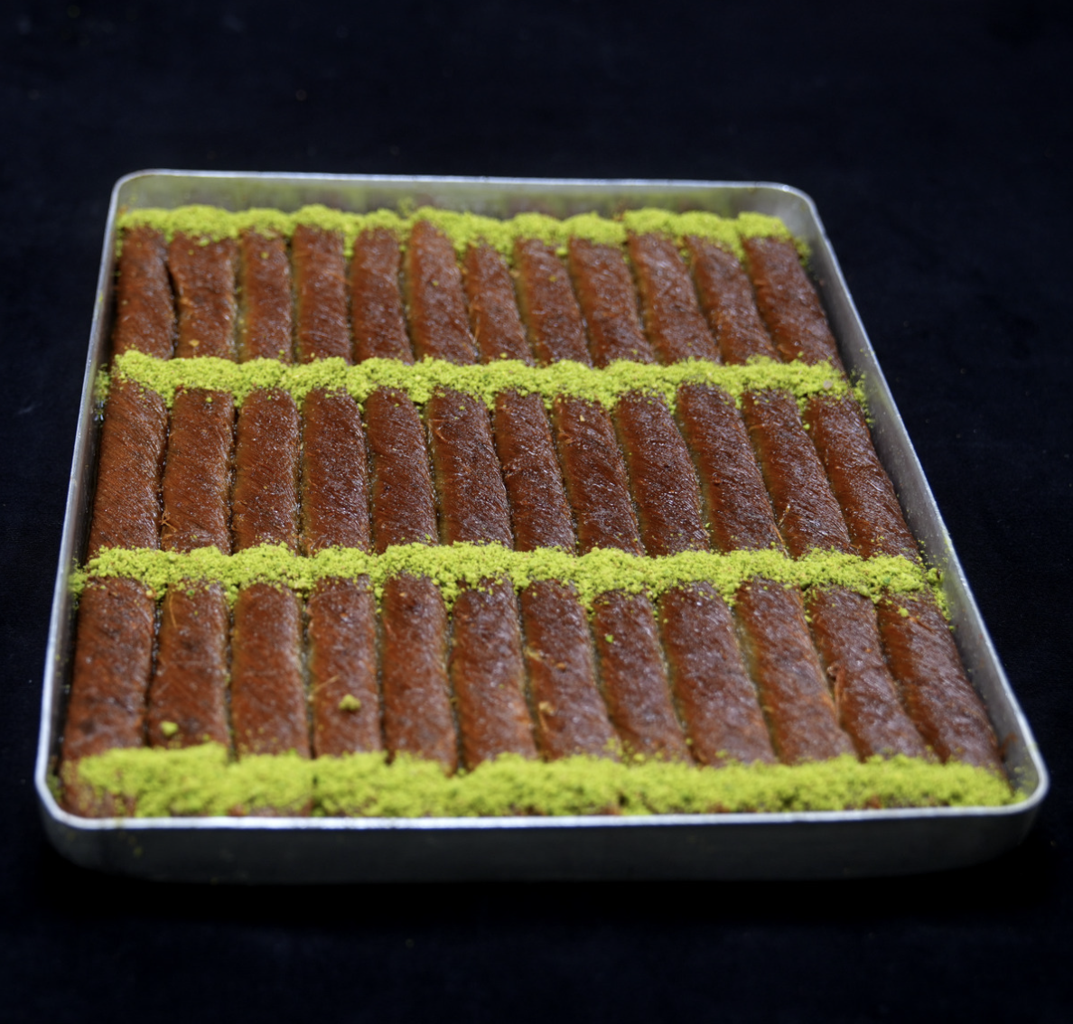 Fıstıklı Antep Burma Tepsi Kadayıf - Neves Baklava