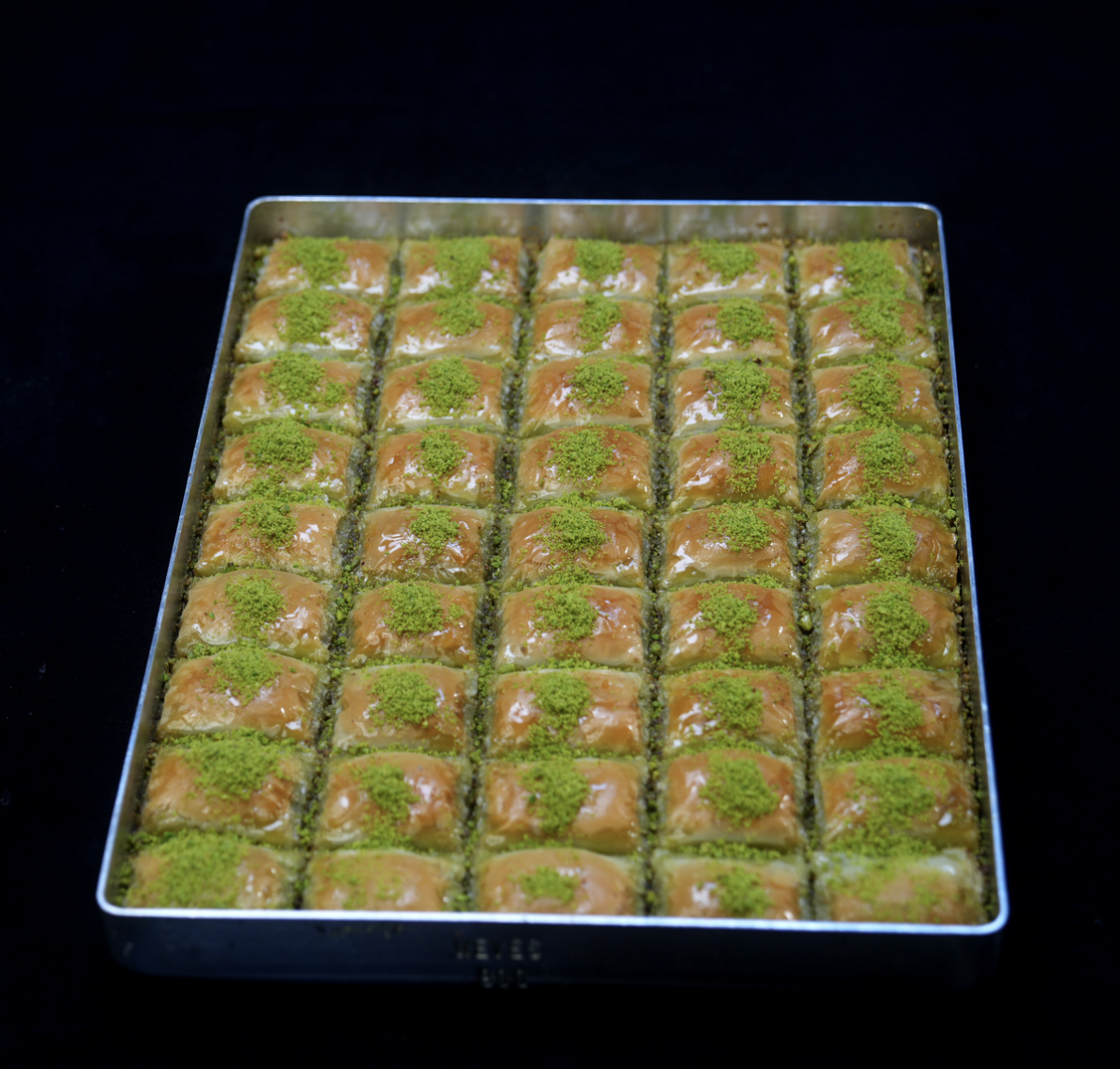Fıstıklı Dürüm Tepsi Baklava